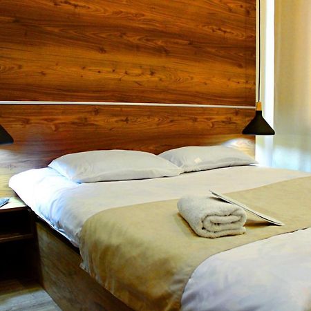 Apartment Kutaisi Luaran gambar